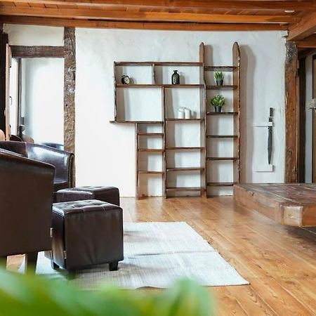 Charmante Fachwerk Wohnung Mit Terrasse In Der Altstadt Coblenza Exterior foto