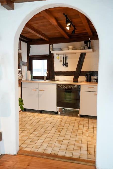 Charmante Fachwerk Wohnung Mit Terrasse In Der Altstadt Coblenza Exterior foto